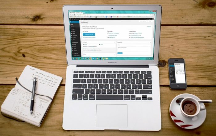 postazione lavoro su sito web con Wordpress